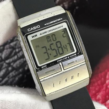 Vintage Casio A200 Digital LCD Chrono-Alarm 1990s "Malaysian" Men Watch Mod 1604