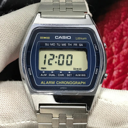 Vintage Casio A657 Digital LCD Chrono-Alarm "1980s" Japan Made Men Watch Mod 160