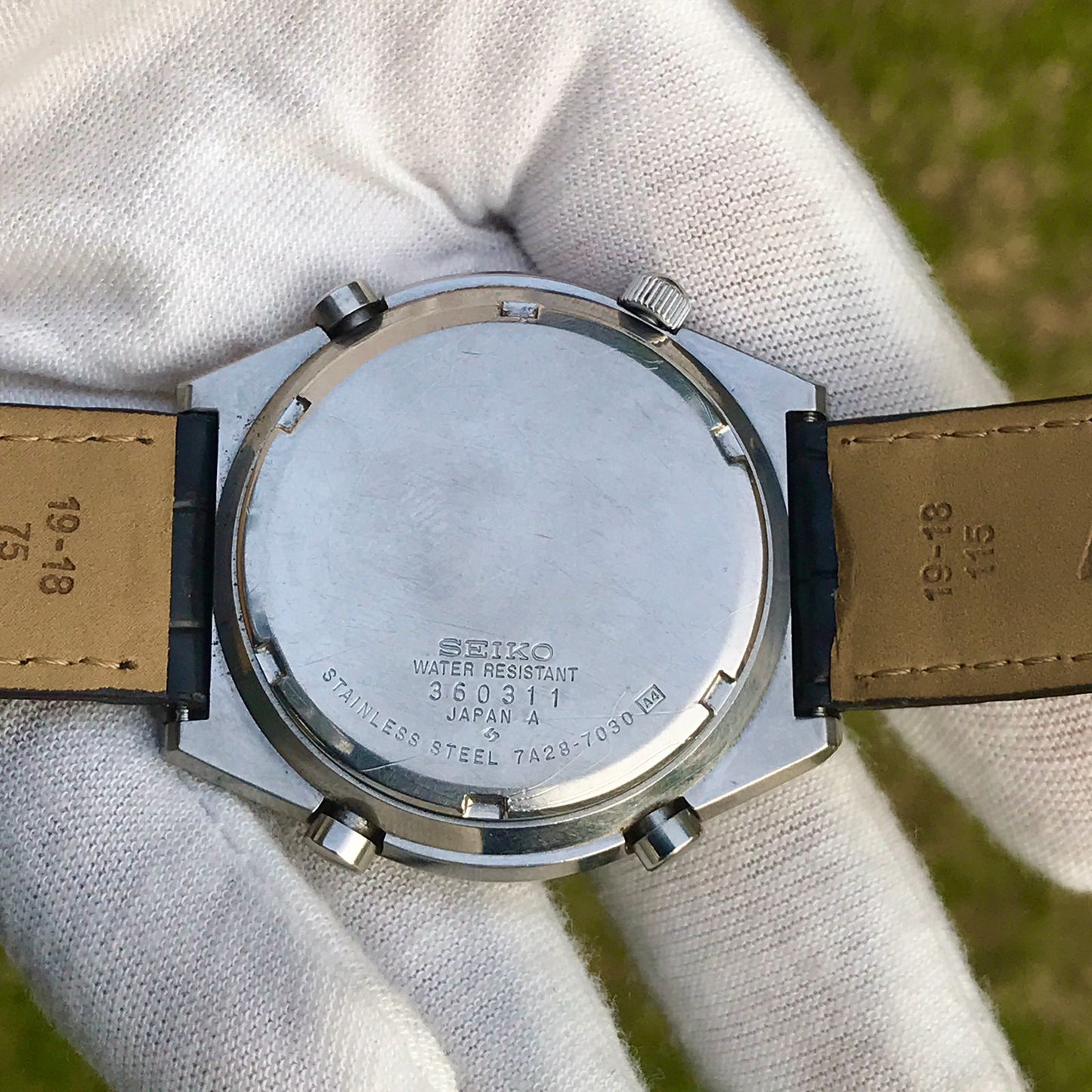 Vintage Seiko Chronograph Pepsi Bezel 1983 Japan Made Men Quartz Watch.