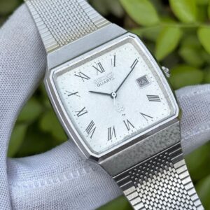 Vintage Seiko Hammered Dial, Frosted Case Japan Made Men Quartz Watch 0842-5010